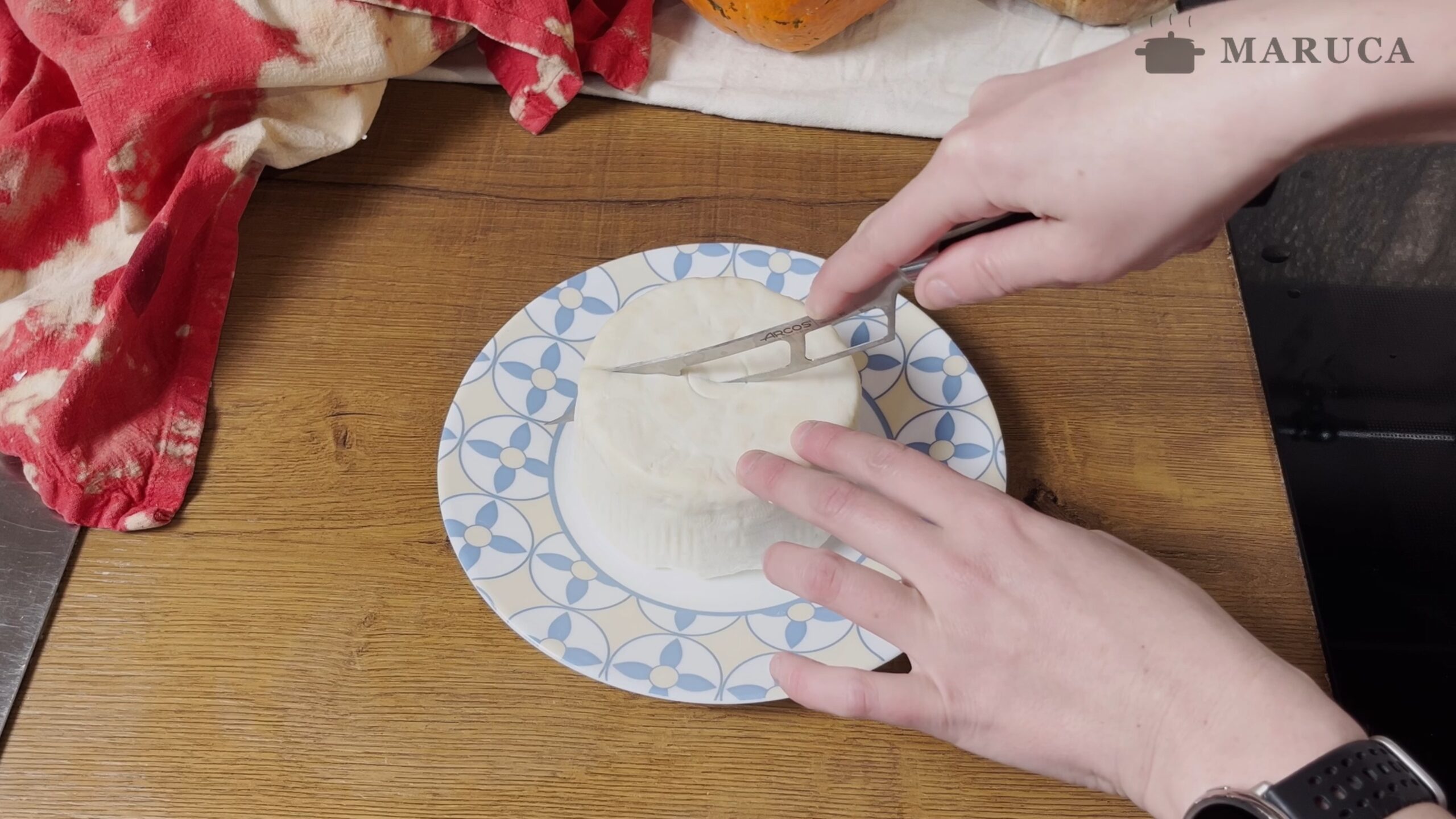 Queso artesanal con ajo toscano
