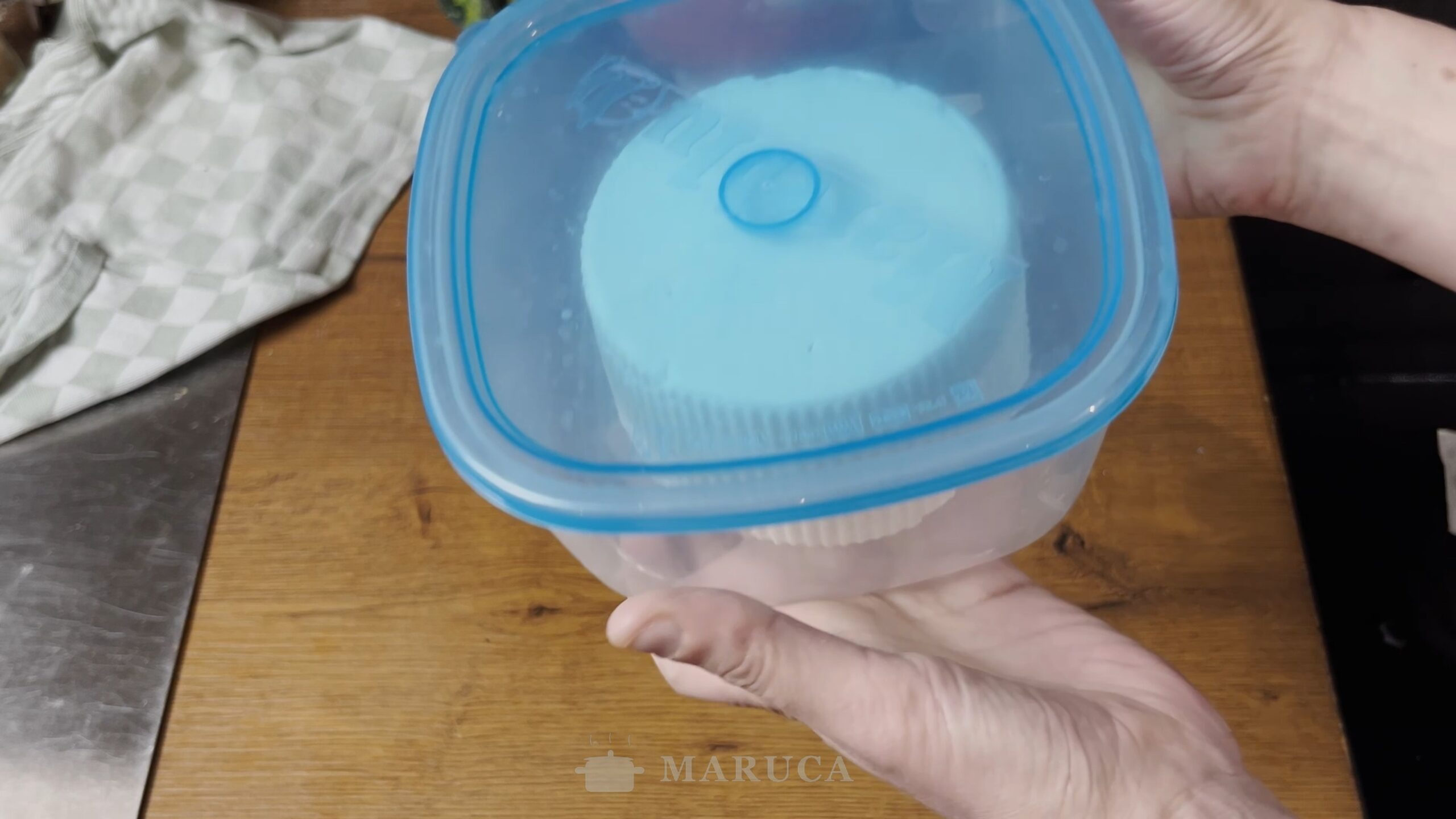 Queso con ajo interior