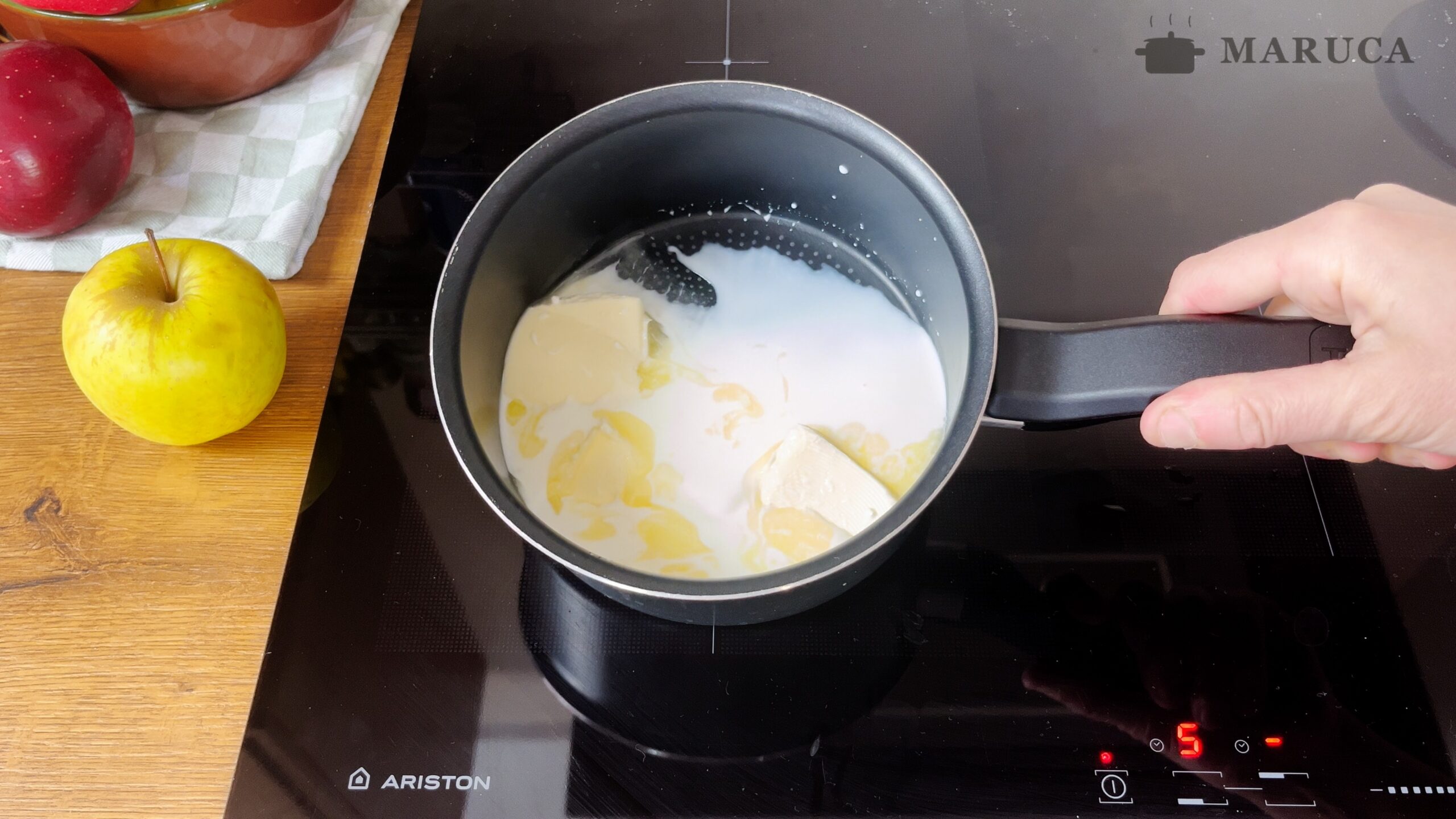 Torta de manzana esponjosa