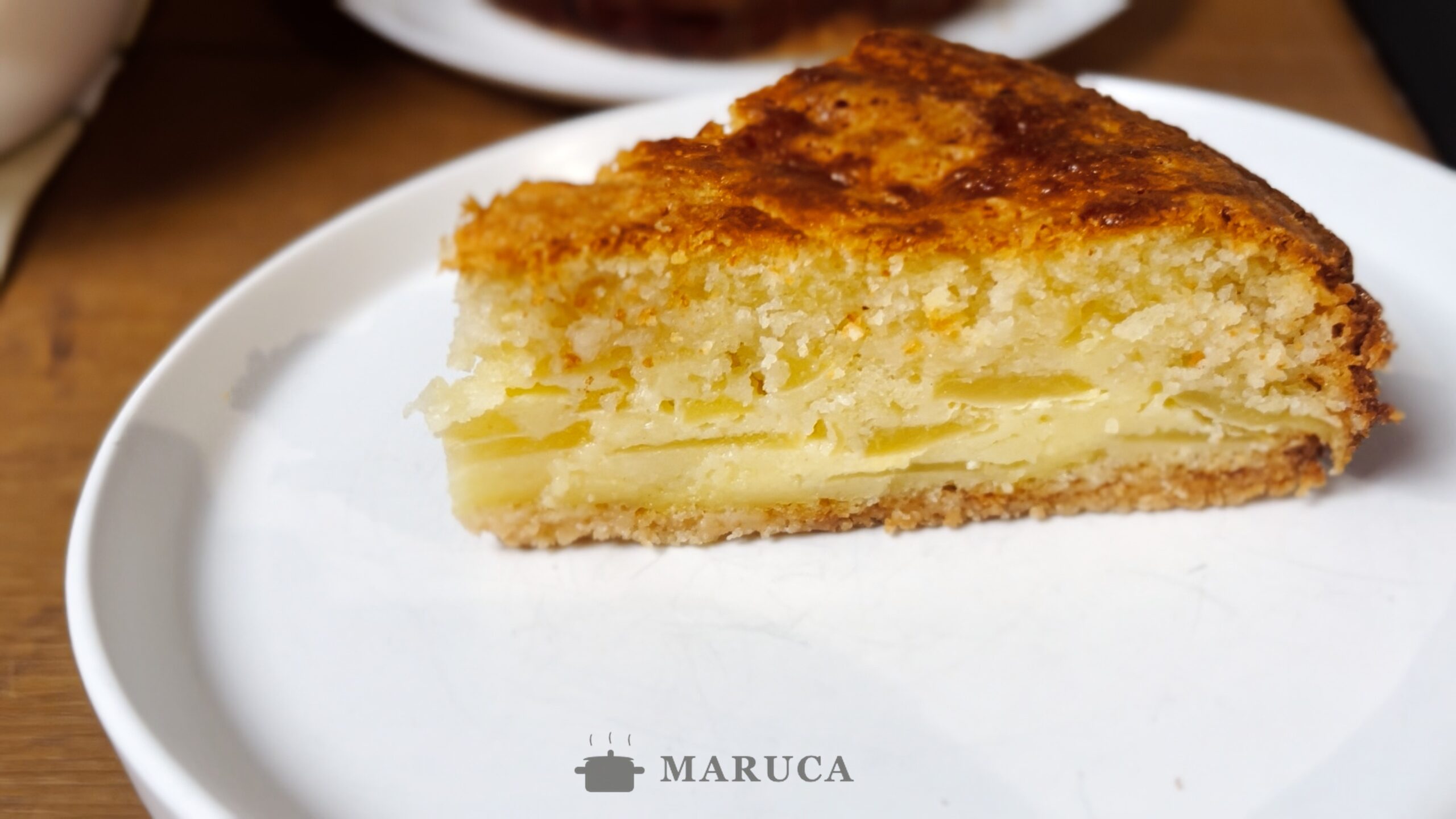 Torta de manzana Nelly lista para comer