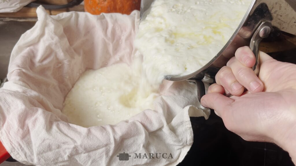 Ricotta salata casera paso a paso