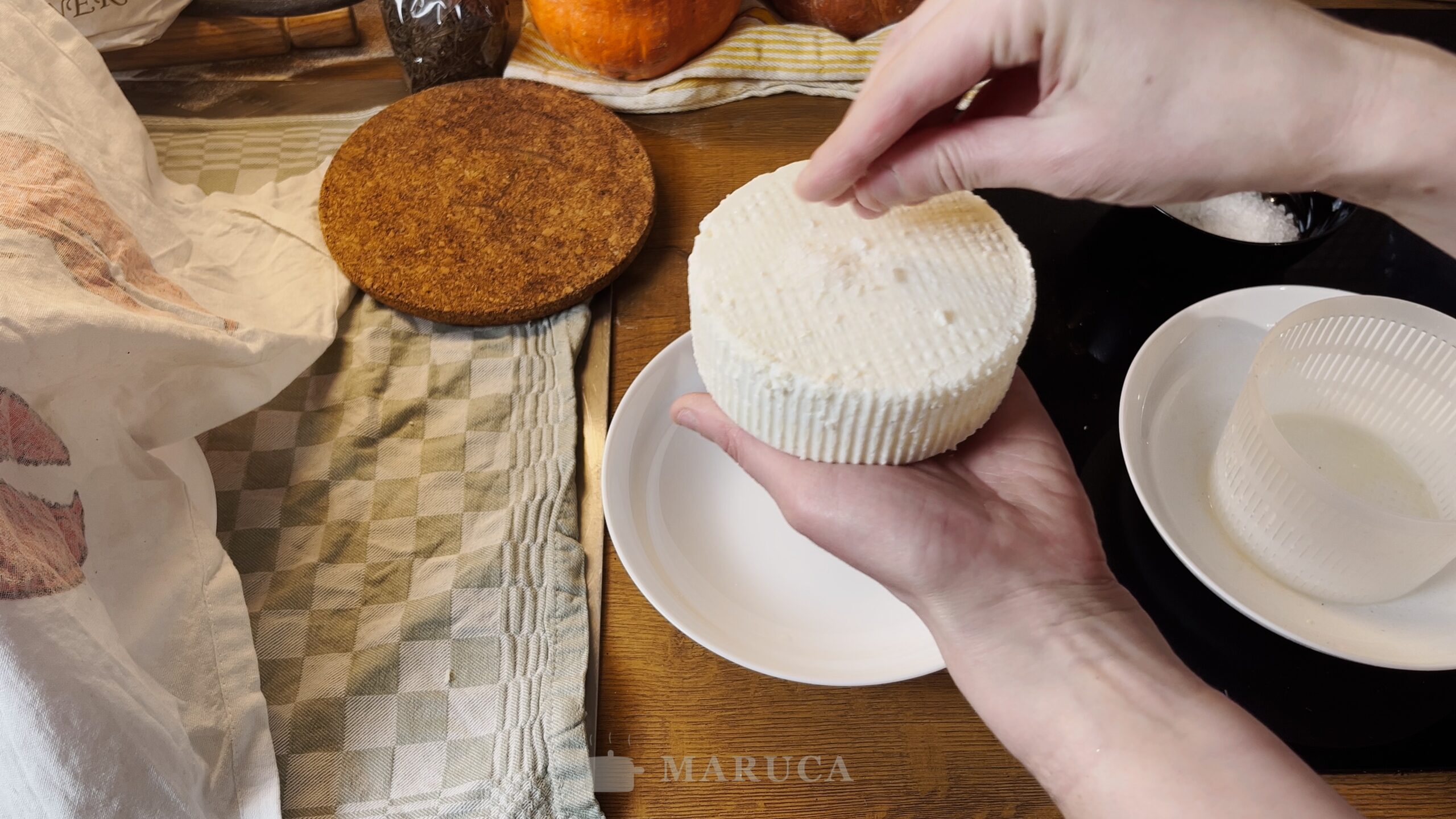 Ricotta salata casera paso a paso