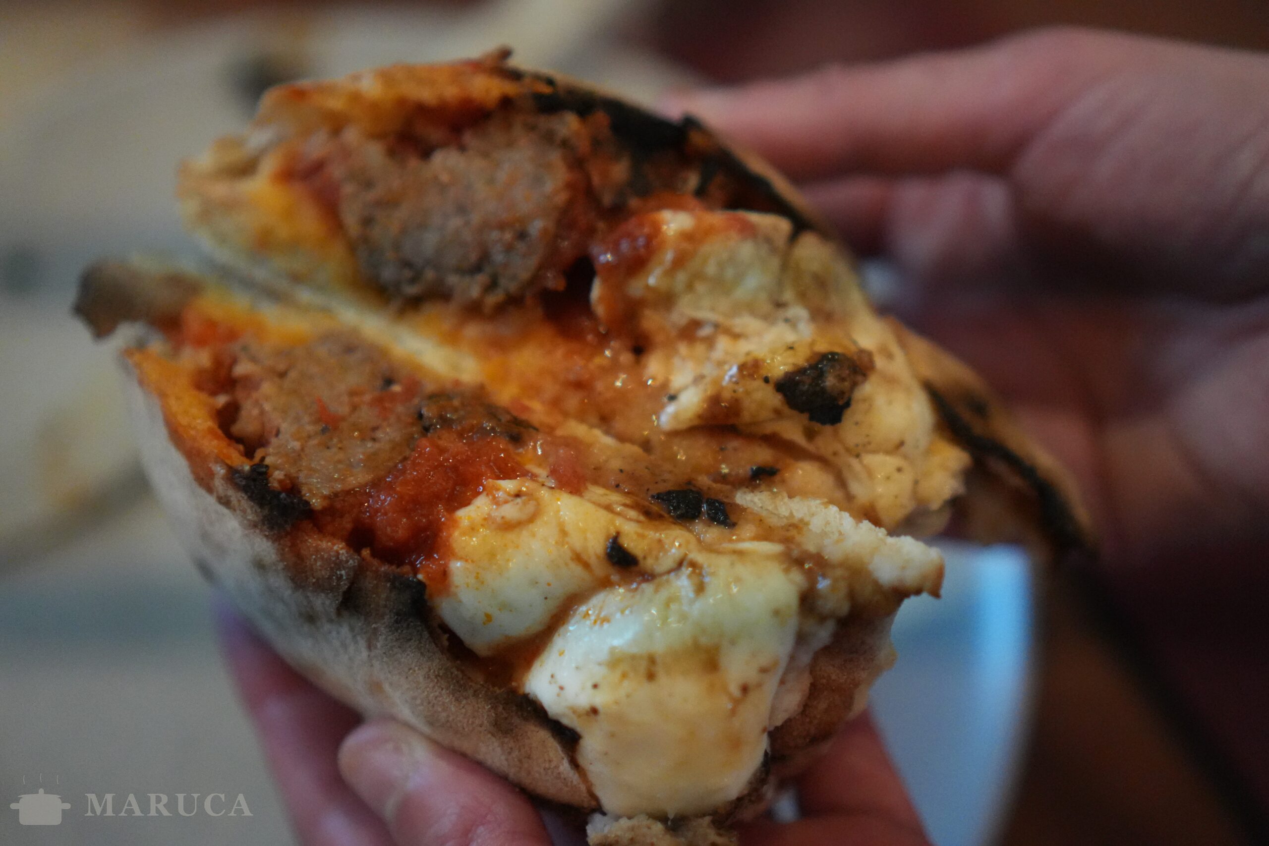 Pizzetas Rellenas Caseras: Una Nueva Opción para Amantes de la Pizza