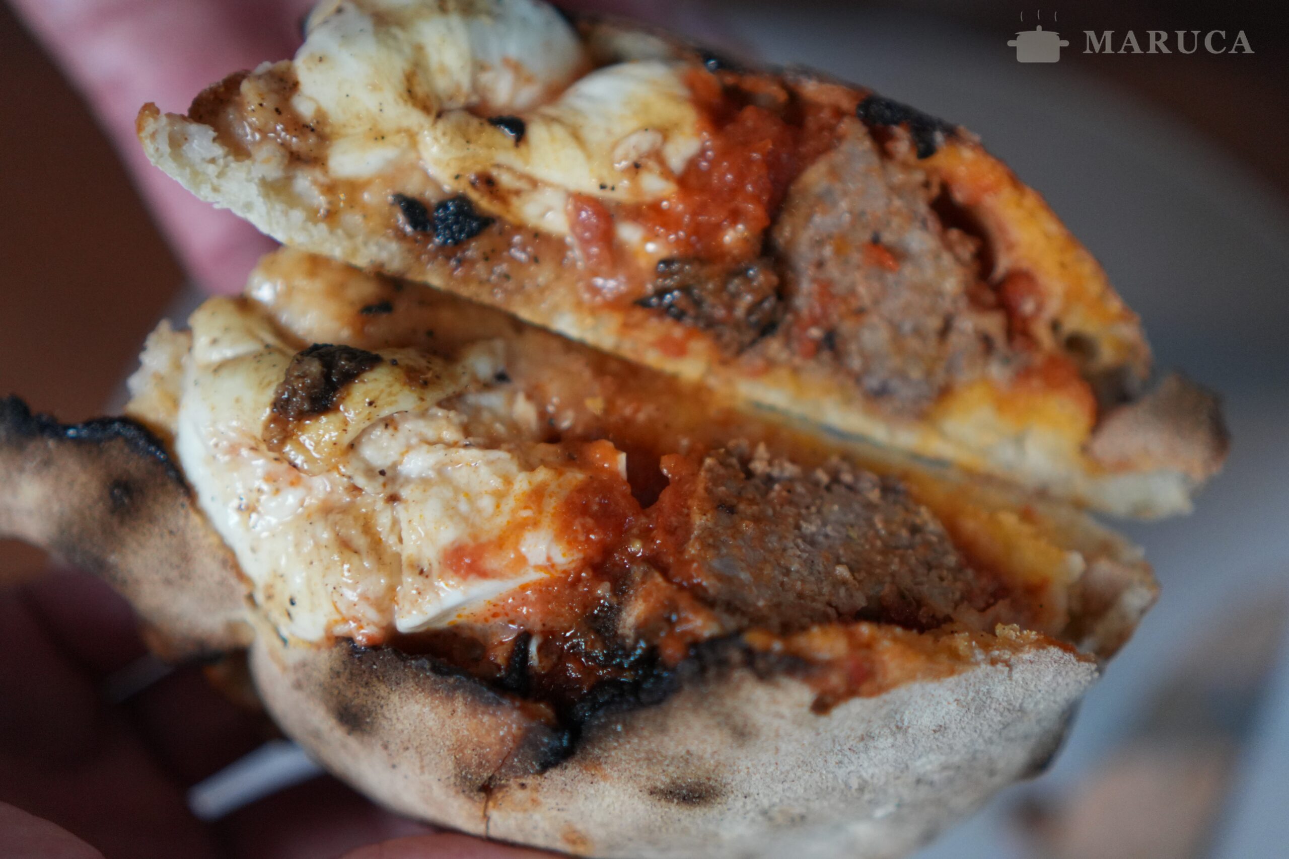 Pizzetas Rellenas Caseras: Una Nueva Opción para Amantes de la Pizza