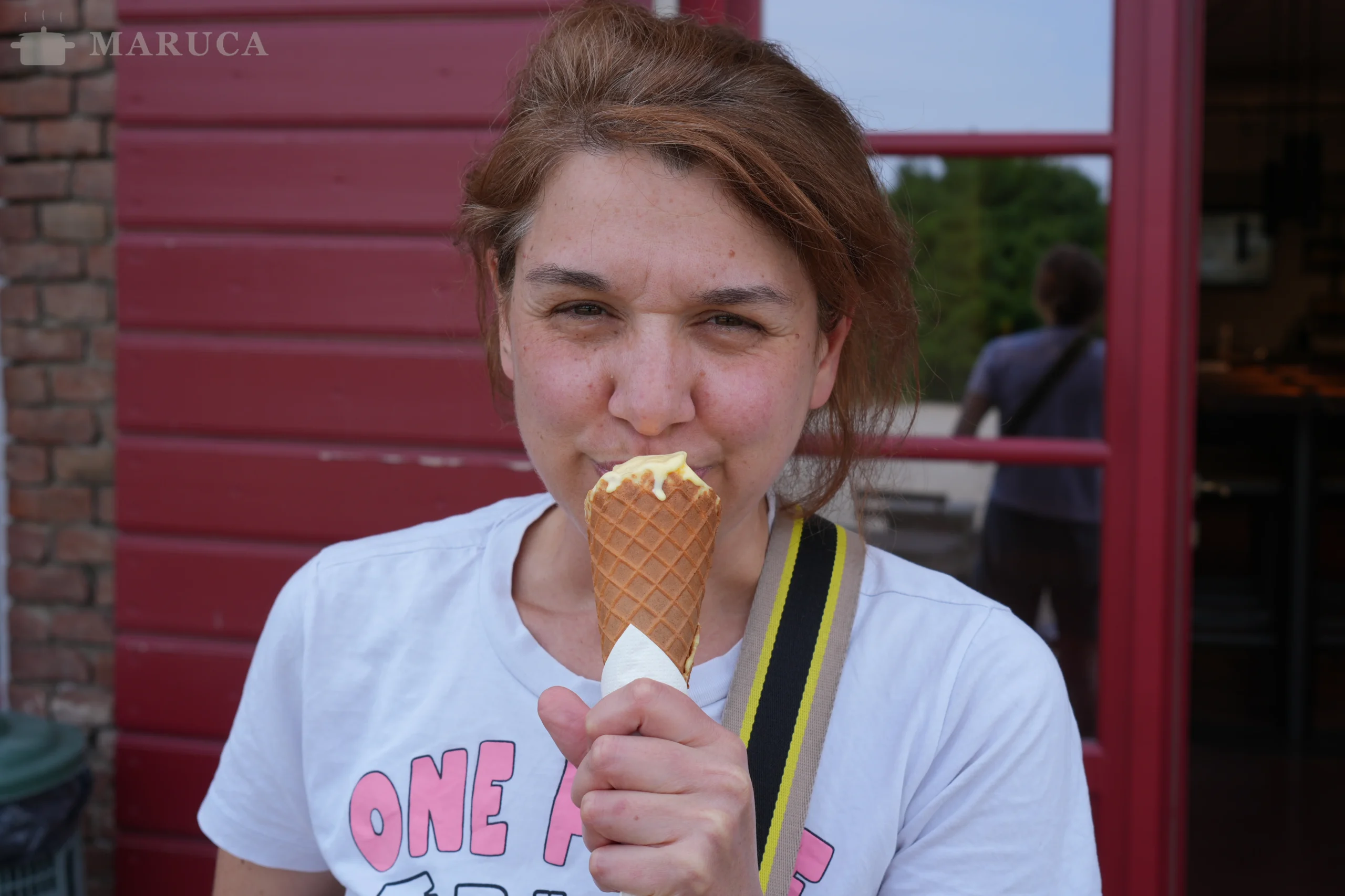 Probando helado artesanal